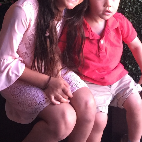 Meet your Posher, Kareli - Picture 1 of 1